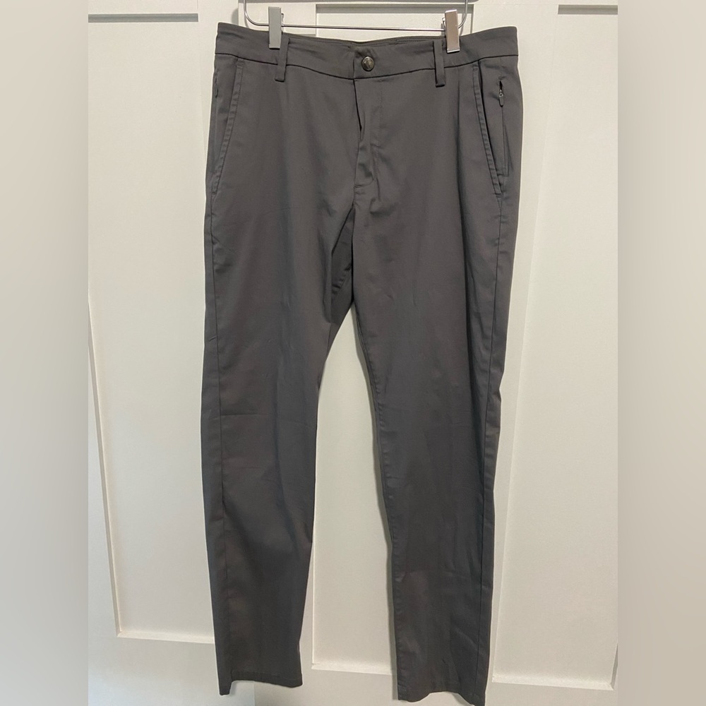 Birddogs, size 32 x 32 gray golf pants